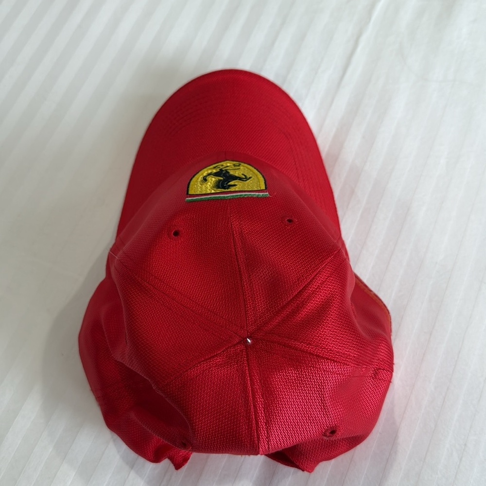 Ferrari Store in Barcelona F1 Drivers Cap - Picture 2 of 8
